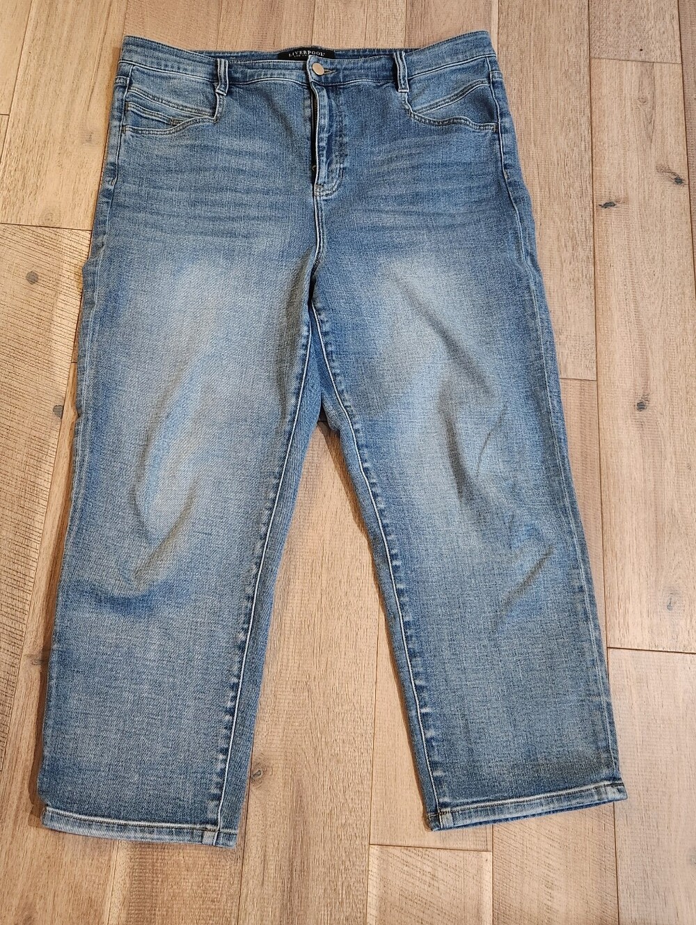 Liverpool The Crop Straight Jeans Womens 16/33  Blue Medium Wash Cropped Denim